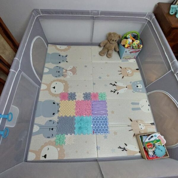 KOMPLET Ogradica za bebe JOY 180*200 cm + Premijum podloga Duck&Bear
